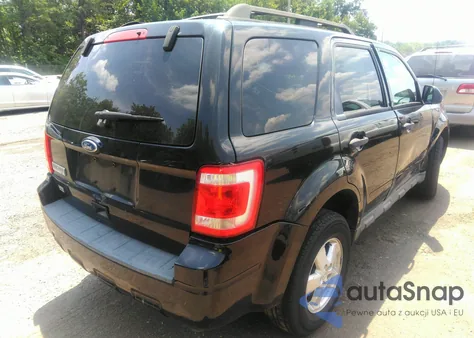 2010 Ford Escape Xlt из США, поврежденный, VIN 1FMCU0D77AKC14929